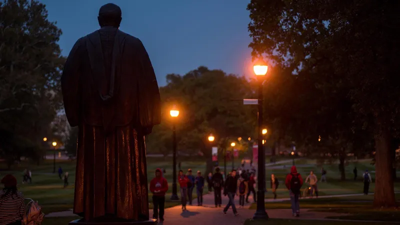 Ohio State Oval with Oxley Statue